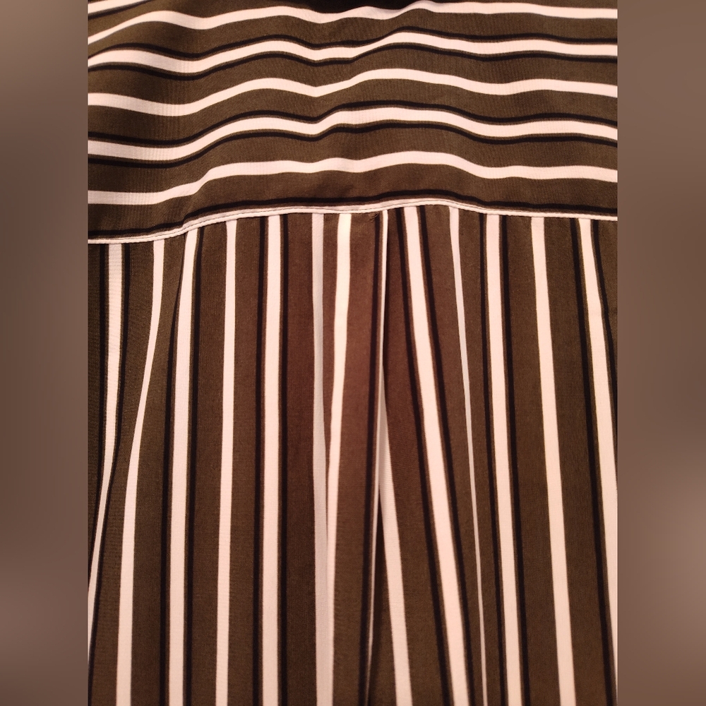 Green and White Striped Button-Up Blouse by Lee - Picture 9 of 13